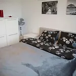 Apartament 102 G&w * 弗罗茨瓦夫